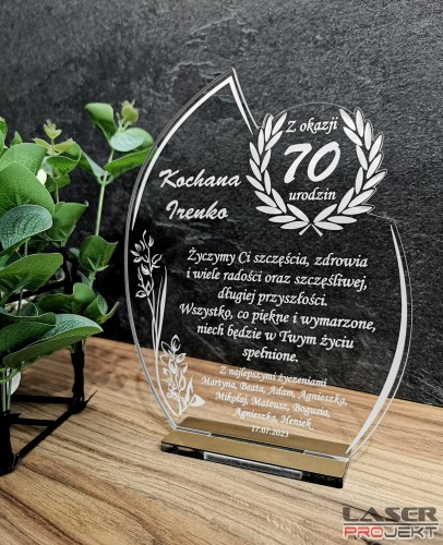 32-P_tło.jpg