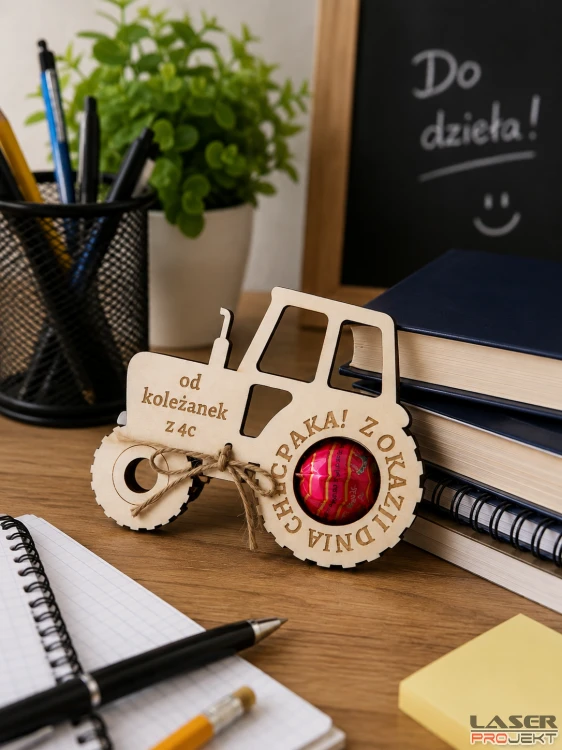 traktor_lizak_tło1.png