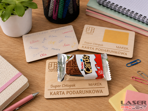 KinderCards_imię_tło1.png