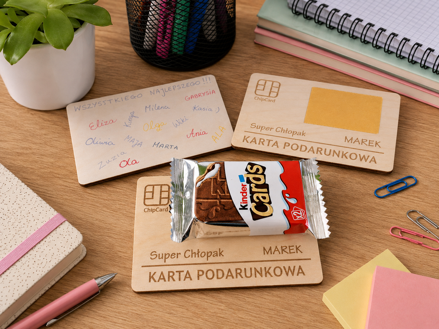 KinderCards_imię_tło1.png